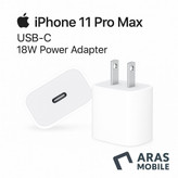 نمای نزدیک اداپتور اپل 18 وات